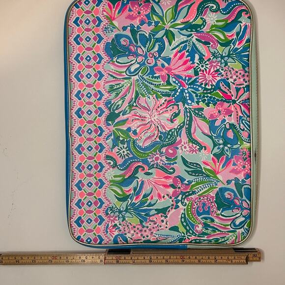 Lilly Pulitzer Pink and Blue Floral Tablet Laptop Sleeve - Picture 6 of 10